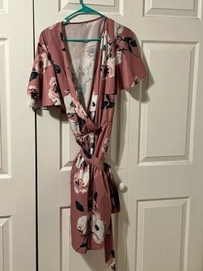 SHEIN Pink Floral Wrap Romper